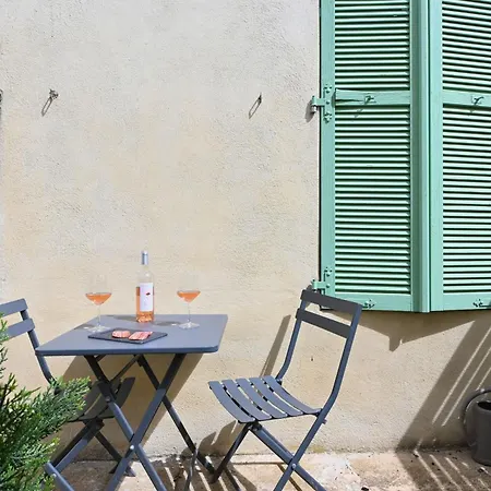 Maison Climatisee Gare A 10 Min, Ideale Familles Maisoncarreeconciergerie Apartment