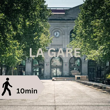 Apartment Maison Climatisee Gare A 10 Min, Ideale Familles Maisoncarreeconciergerie